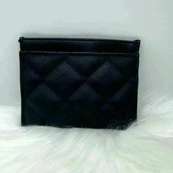 Quilted Black Card Wallet - Picture 4 of 5